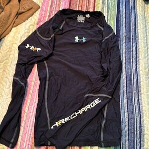 Gently used long sleeve recharge athletic shirt